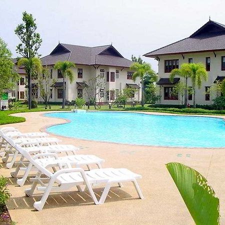 Teak Garden Resort, Chiang Rai Bagian luar foto