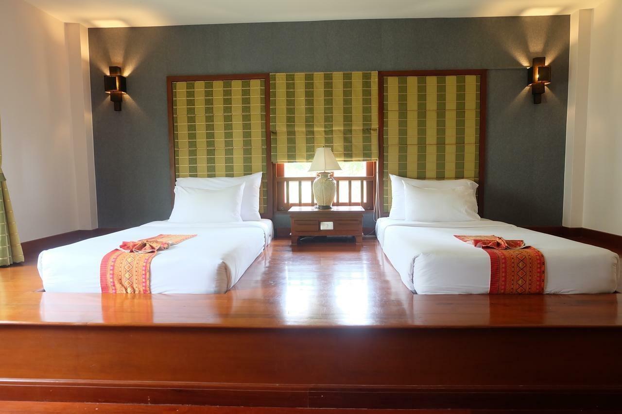 Teak Garden Resort, Chiang Rai Bagian luar foto