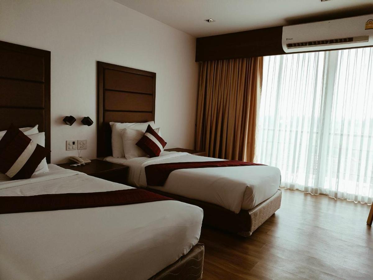 Teak Garden Resort, Chiang Rai Bagian luar foto
