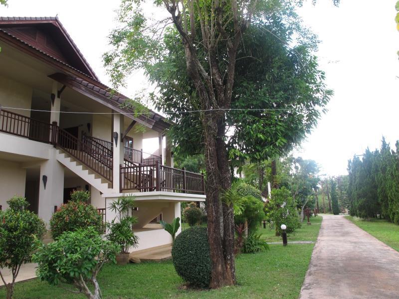 Teak Garden Resort, Chiang Rai Bagian luar foto