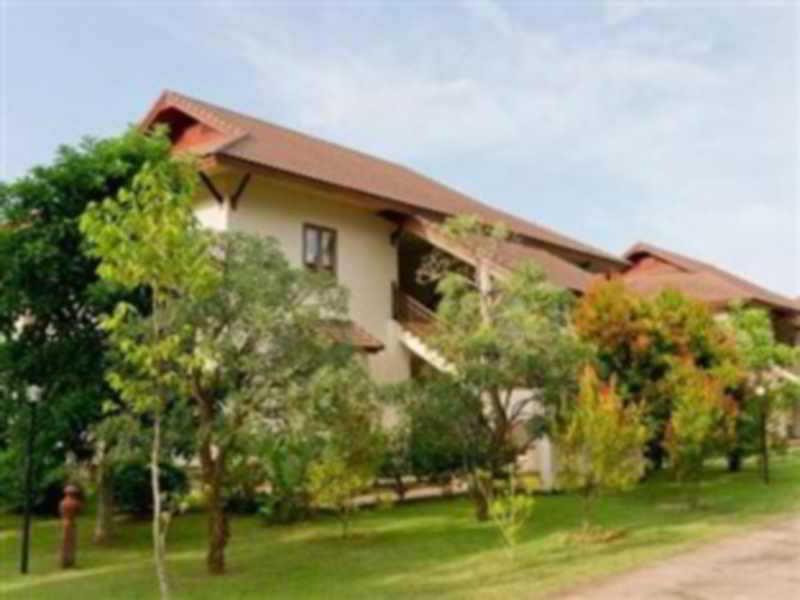 Teak Garden Resort, Chiang Rai Bagian luar foto