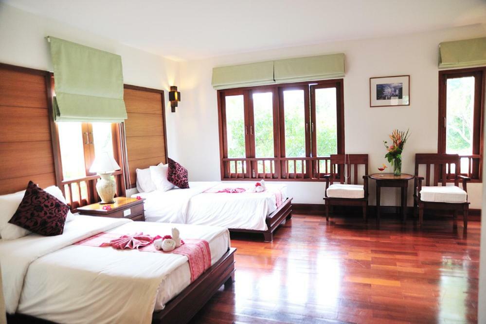 Teak Garden Resort, Chiang Rai Bagian luar foto